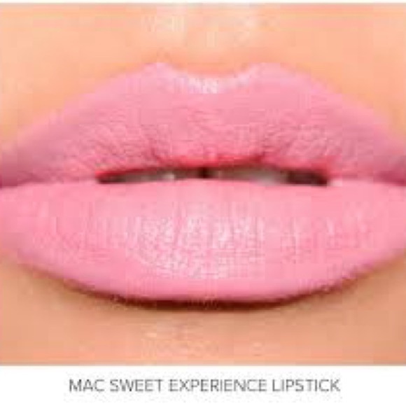 MAC Cosmetics Amplified Crème Lipstick - Sweet Experience LIMITED EDITION - Picture 4 of 4